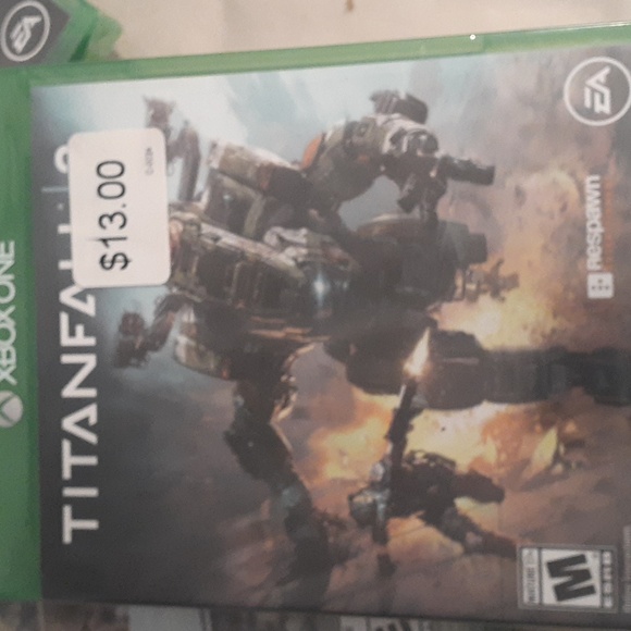 XBOXONE GAME BUNDLE - Picture 3 of 7